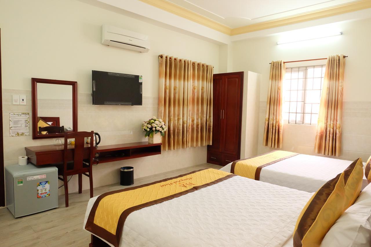 Spring Hung Anh Hotel Хошимин Екстериор снимка