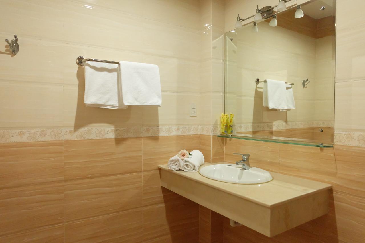Spring Hung Anh Hotel Хошимин Екстериор снимка