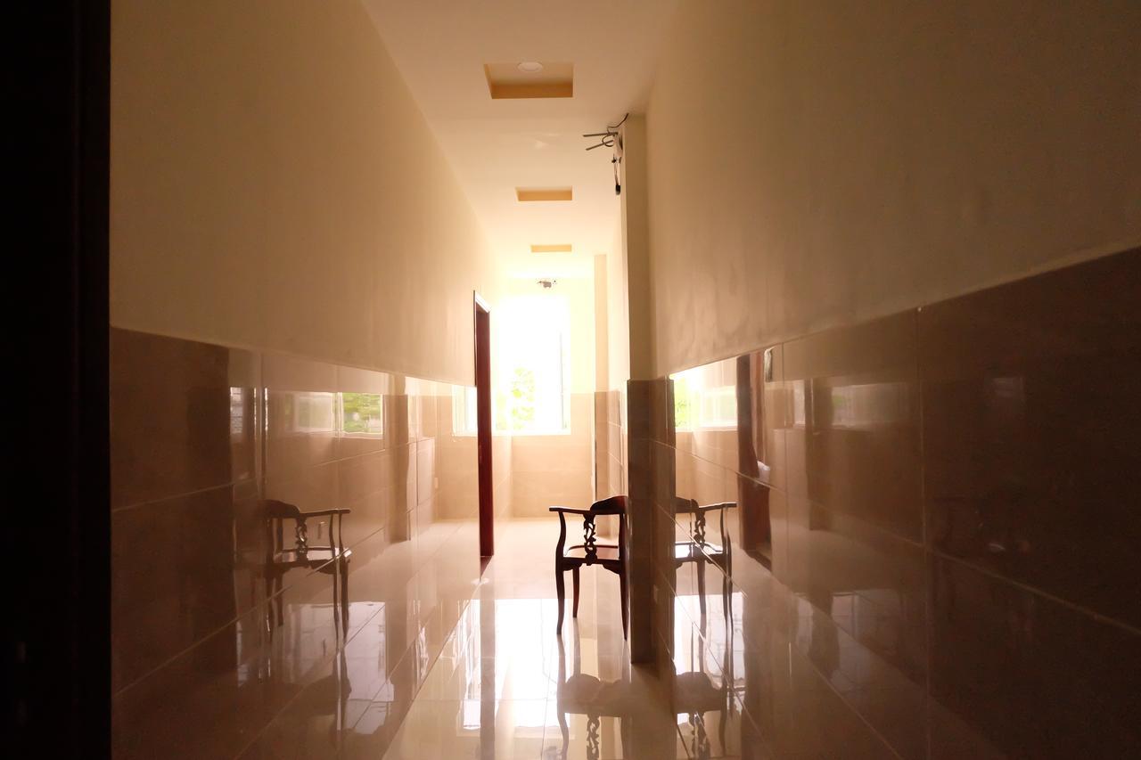Spring Hung Anh Hotel Хошимин Екстериор снимка