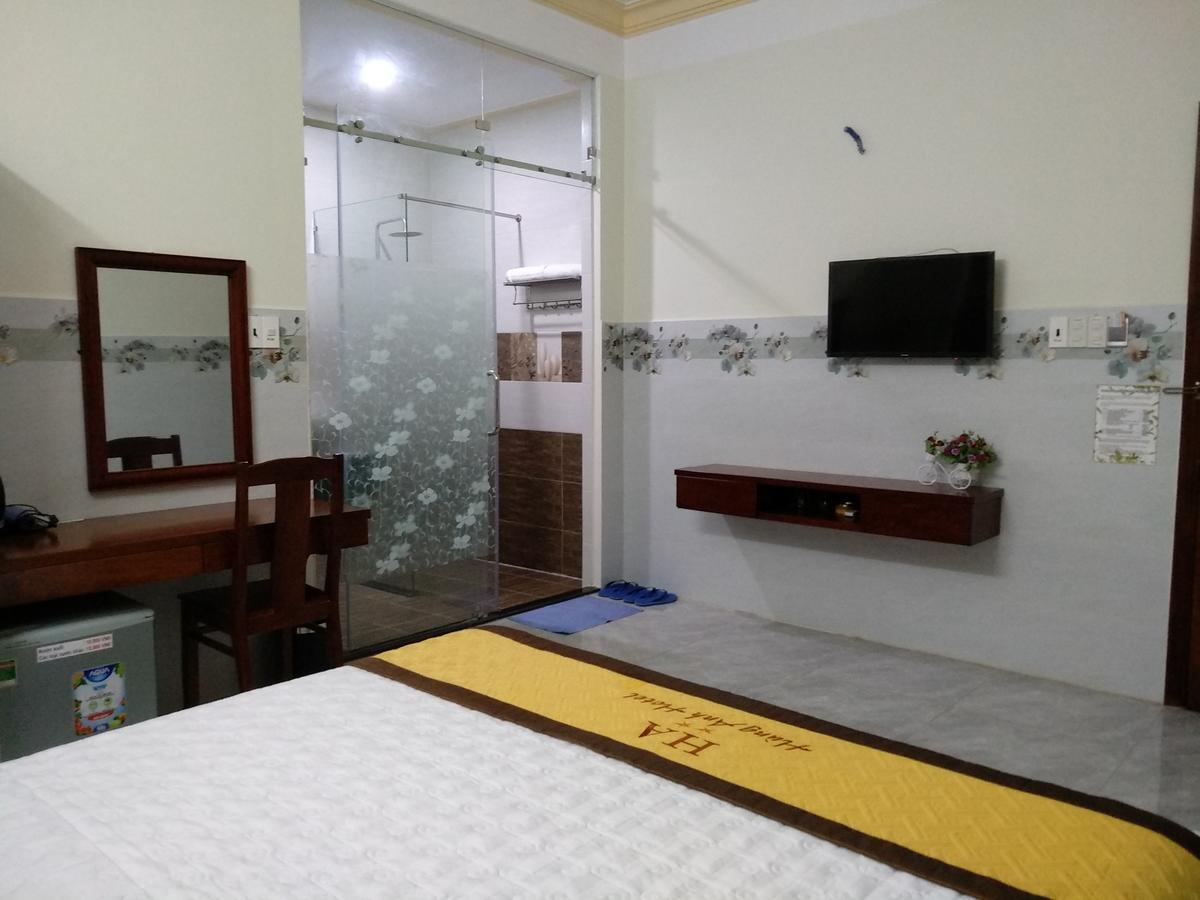 Spring Hung Anh Hotel Хошимин Екстериор снимка